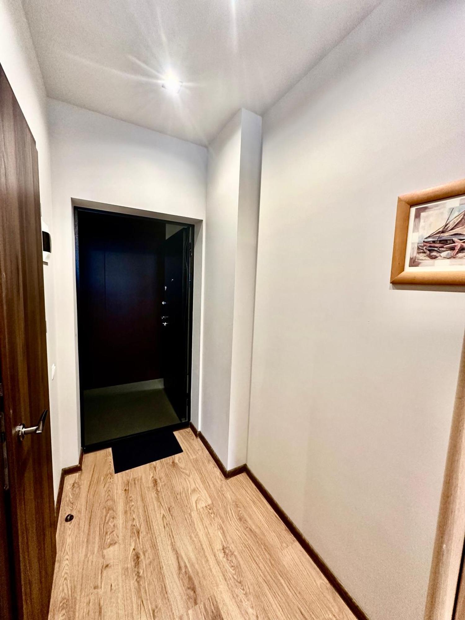 Rvr Smart Apart With Self Check In Riga Bagian luar foto