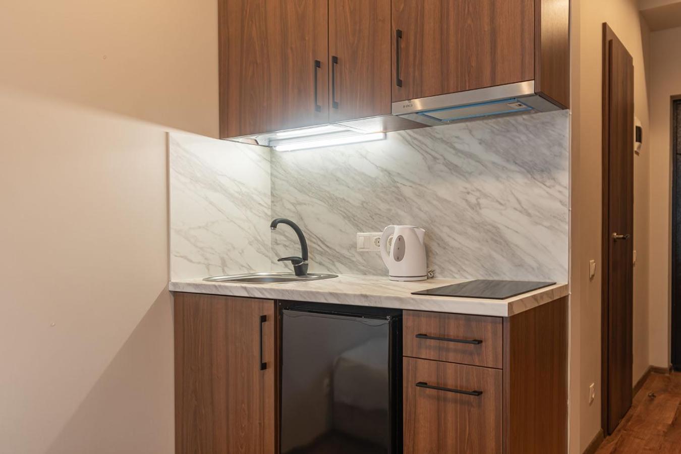 Rvr Smart Apart With Self Check In Riga Bagian luar foto